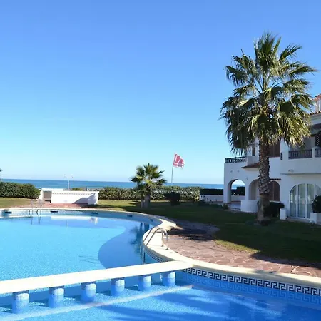 Nueva Playa B1 Locdenia Апартаменты *